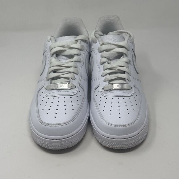 Nike Air Force 1 '07 Low Womens 9 Triple White Leather Athletic Shoes Sneakers - Picture 5 of 16